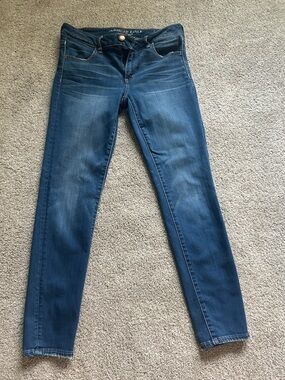 American Eagle Outfitters Skinny Jean Dark Blue Wash Jegging Distressed women 10